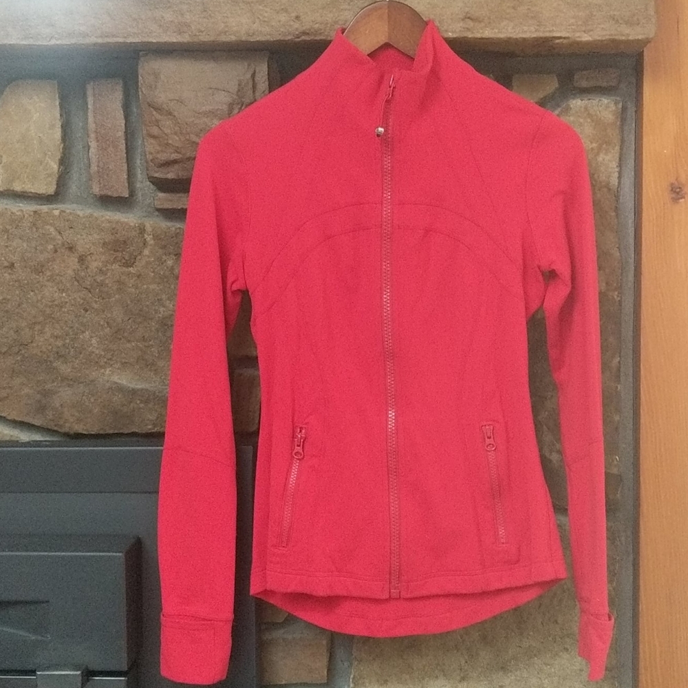 Red Lululemon Define Jacket, size 4